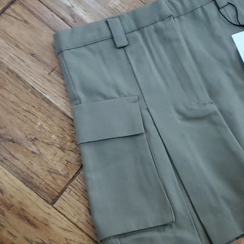 Zara tan/green pleated school uniform cargo skirt